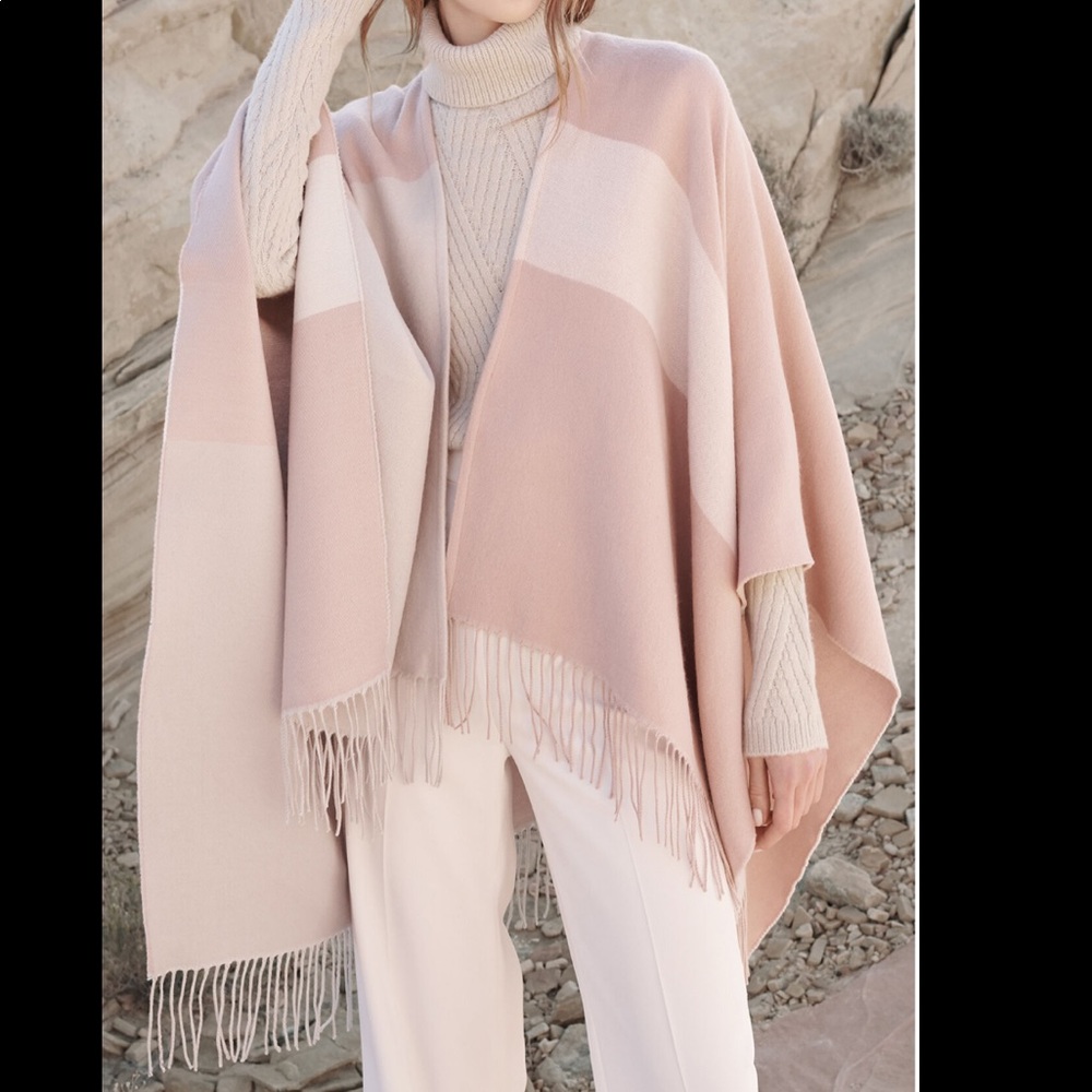 SOIA & KYO Woven Scarfigan with Fringe